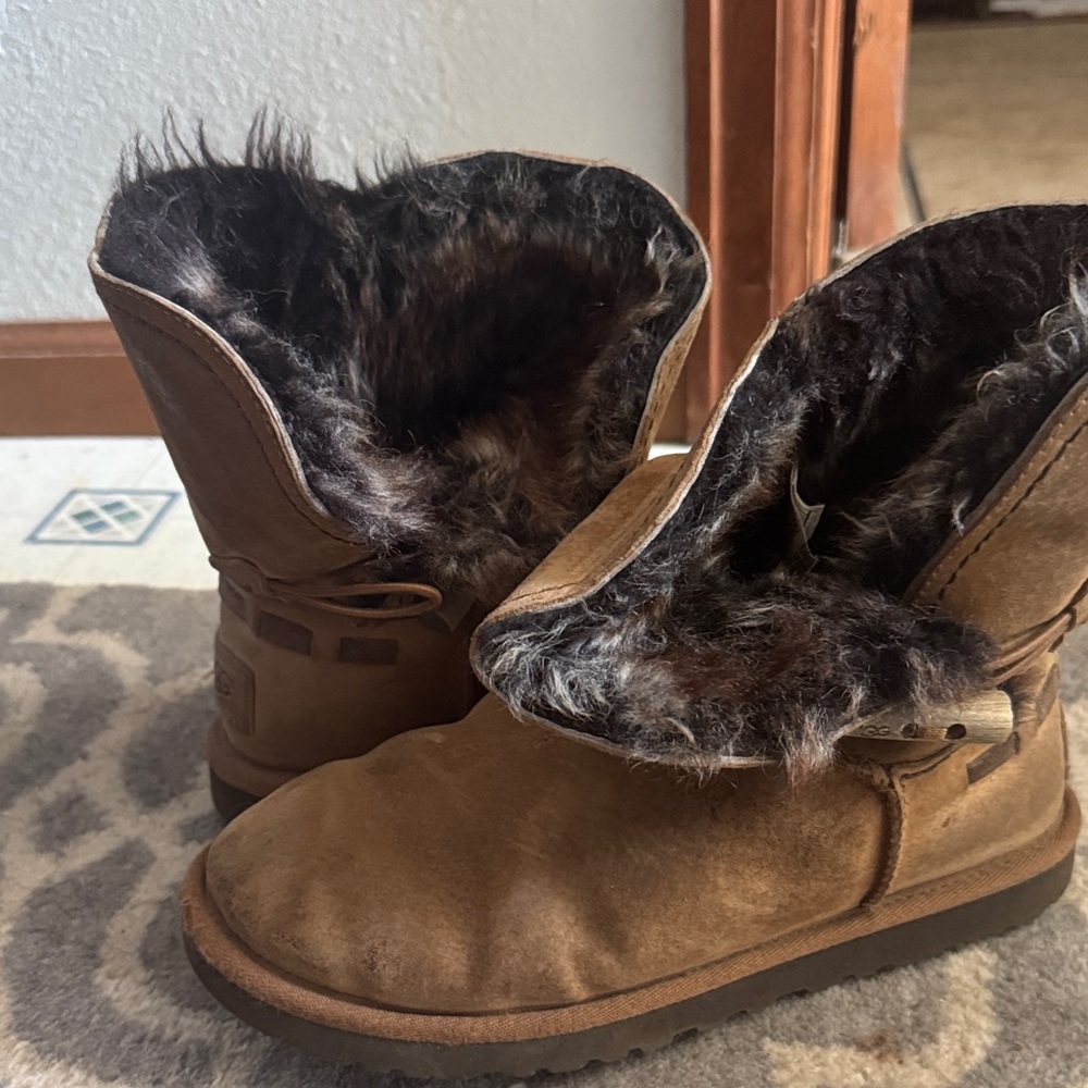 UGG Tan Fur-Lined Winter Boots